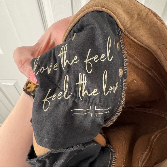 Liverpool Brown Women's Suede Pants - Picture 7 of 9